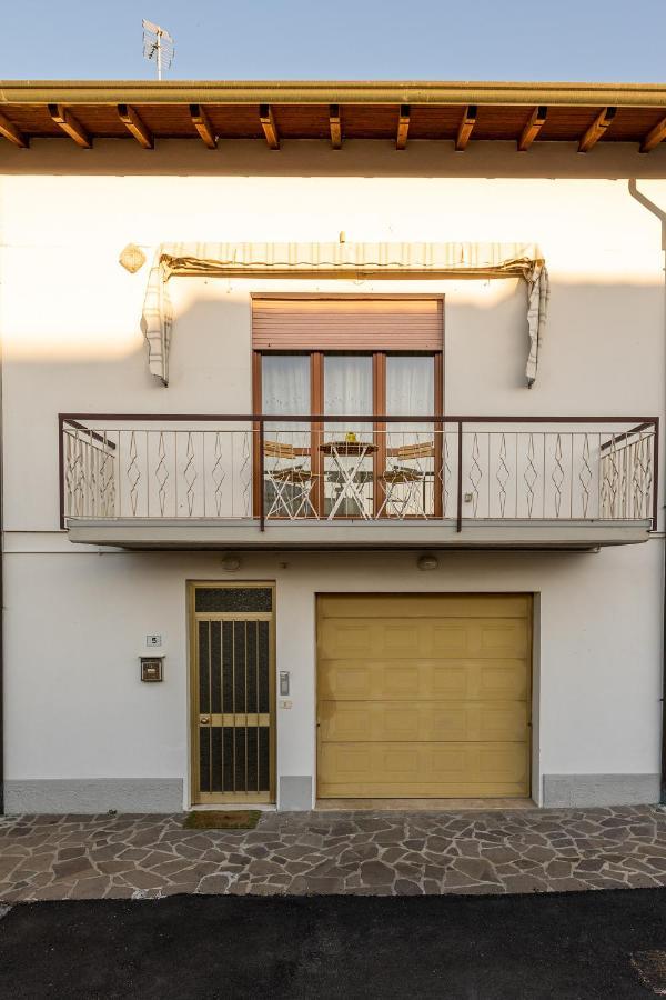 Cinzia'S Holiday Home 代森扎诺-德尔加达 外观 照片